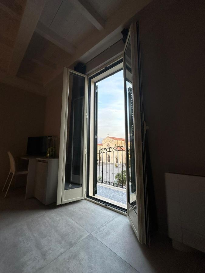 Volsci Rooms ソラ エクステリア 写真